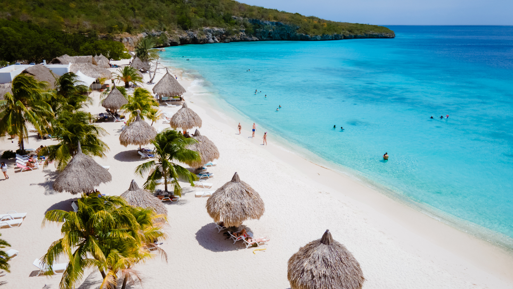 cas abou het mooiste strand van curacao