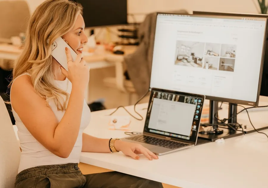 Onderhandelingen Rotterdam Rental Service